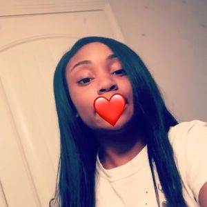 Meet your Posher, Annalaijah